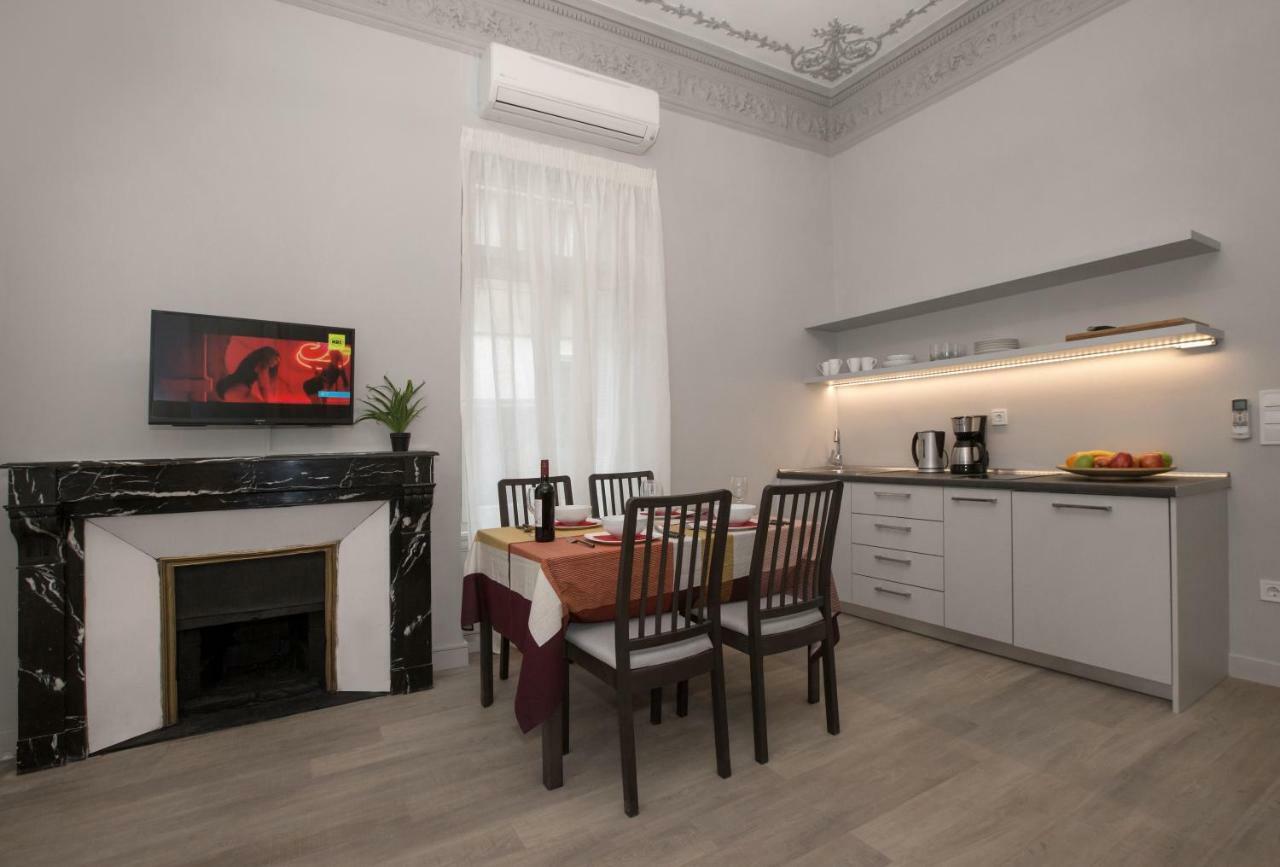 Sophisticated Apartment In Syntagma By Ghh Athene Buitenkant foto